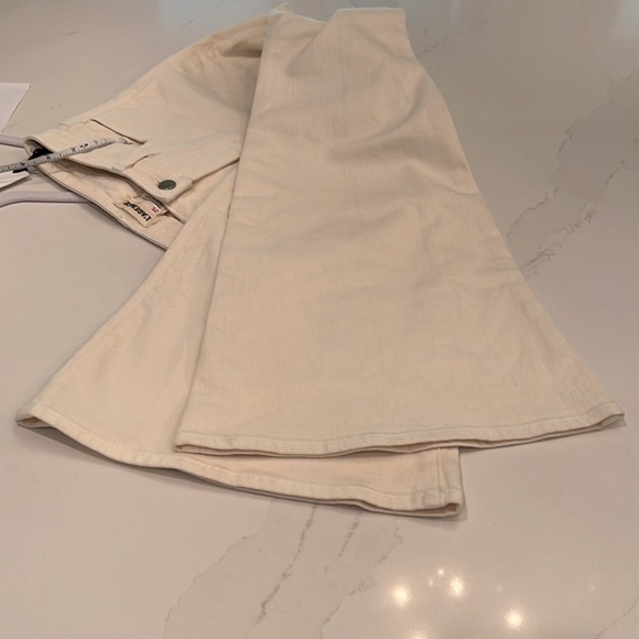 L'Agence Solana High Rise Flare Petal Bell Bottom Jeans Sz 25 Vintage White NWT - Picture 9 of 10